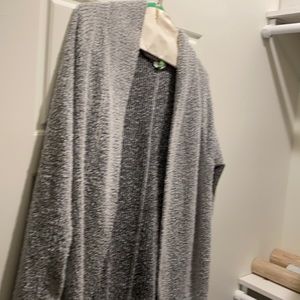 Cardigan size large eye shadow brand